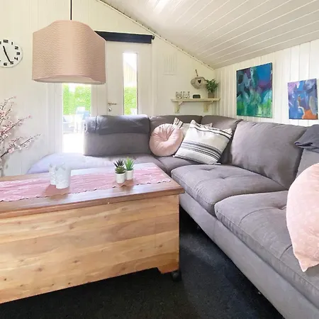 Holiday home 4 Person In Hemmet-by Traum *